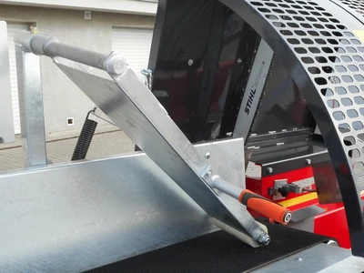 Poloautomatický štípač dřeva RSA 480E